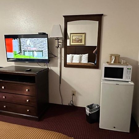 Carom Inn Denham Springs-Batonrouge Екстериор снимка