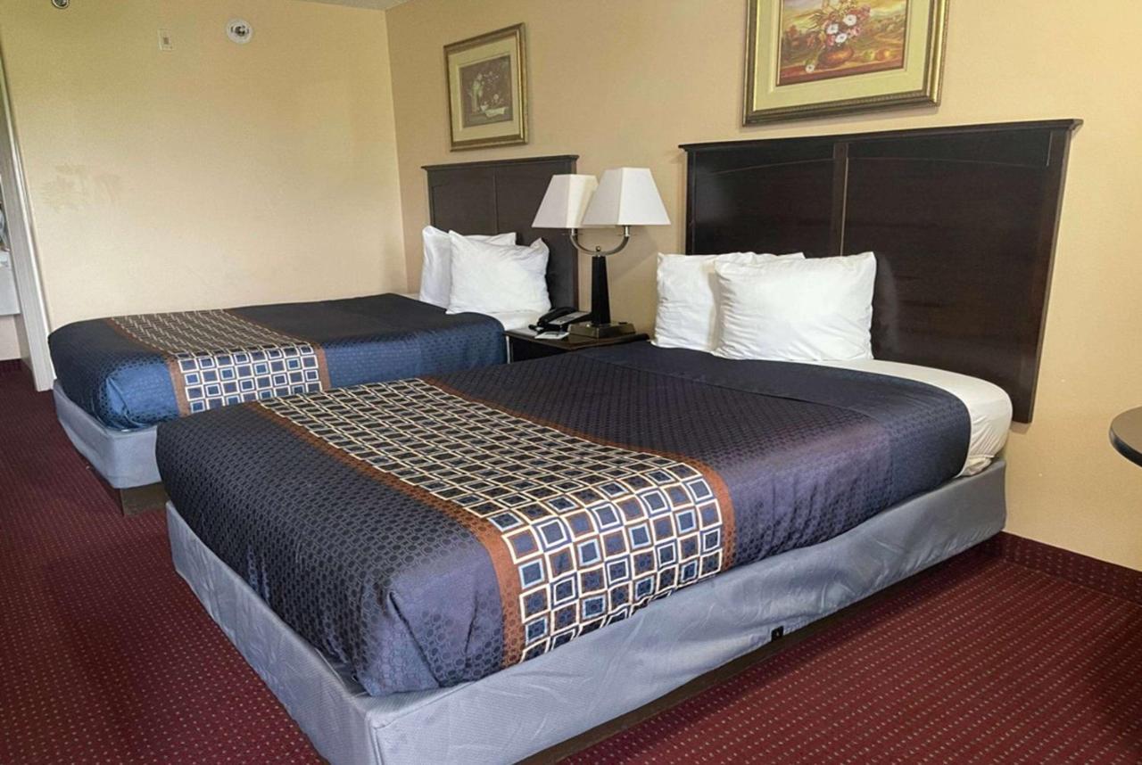 Carom Inn Denham Springs-Batonrouge Екстериор снимка
