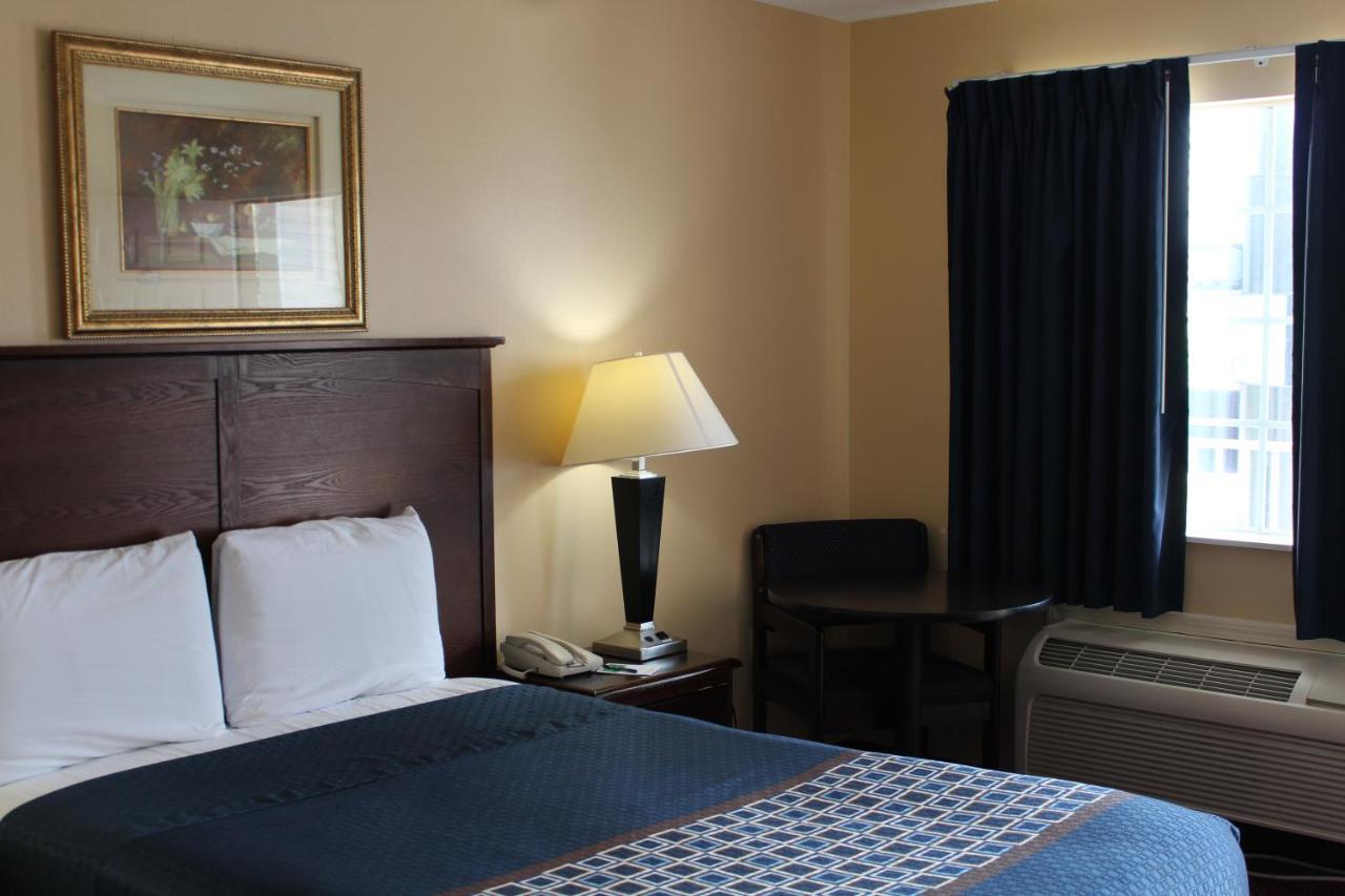 Carom Inn Denham Springs-Batonrouge Екстериор снимка
