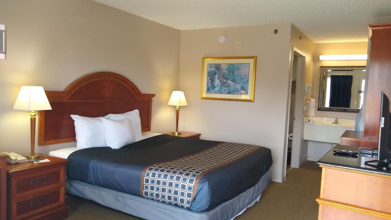Carom Inn Denham Springs-Batonrouge Екстериор снимка